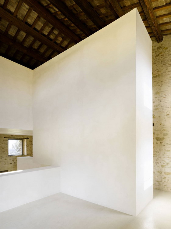  La Marche Villa / Biệt thự 300 năm tuổi ở Macerata, Marche, Ý 